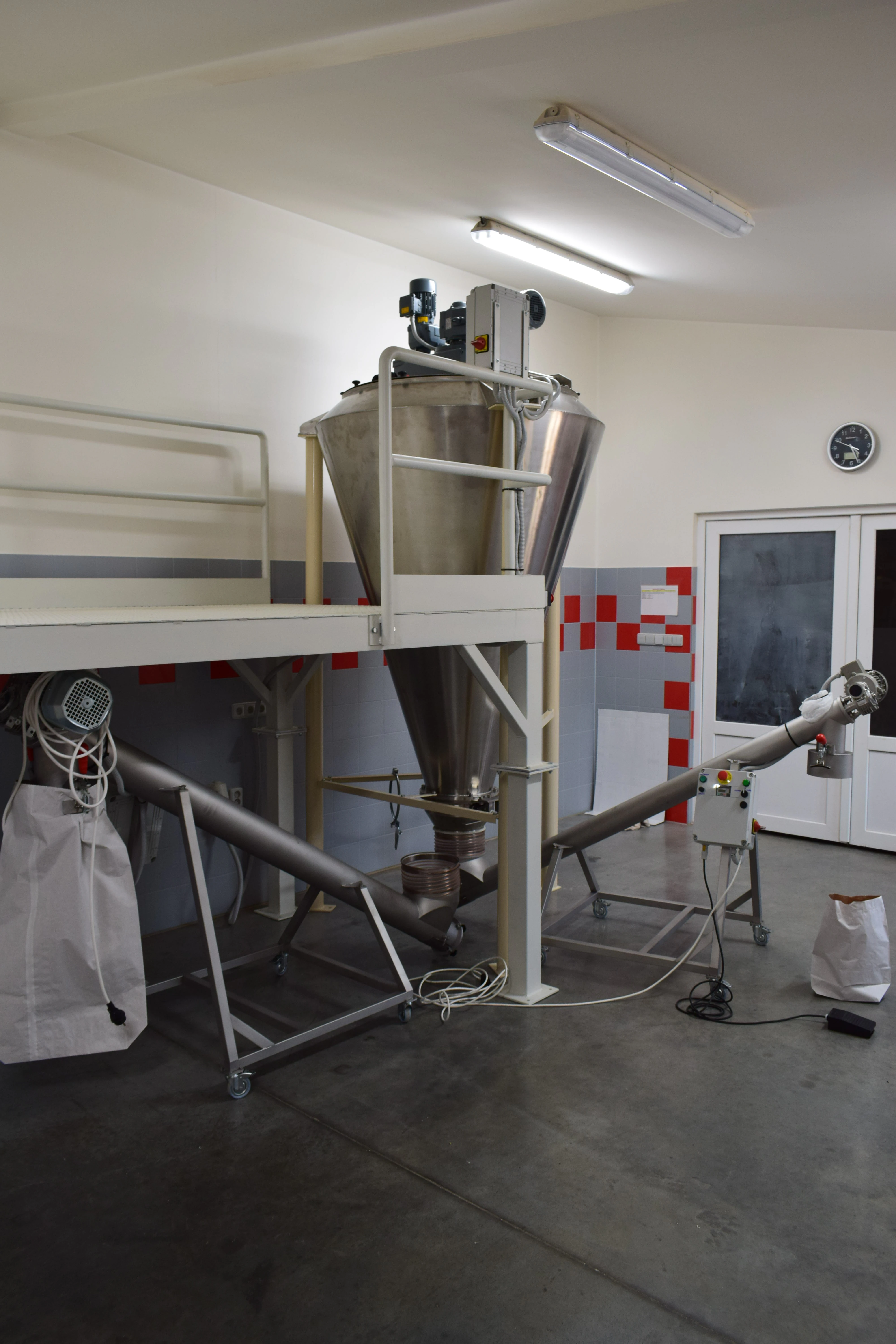 Vertikální míchací zařízení 600 litrů